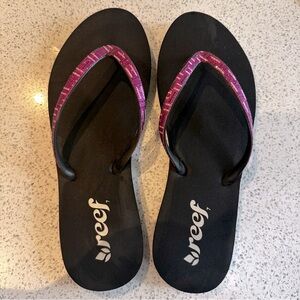 Reef flip flops size 7